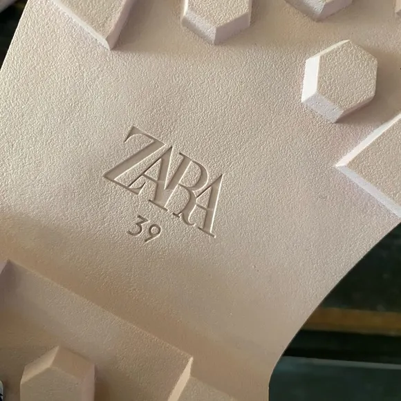 🆕ZARA loafers! Neutral &amp; FUN color!! Breathable, antibacterial.comfortable....