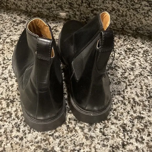 Zara Men’s Flat Chelsea  Ankle  Large Size Boots Size 45