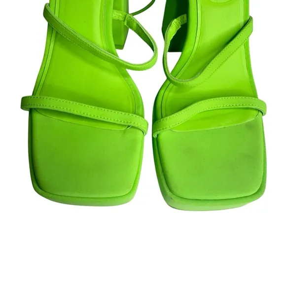 ZARA Neon Green Chunky Platform Strappy Sandals Heels US 8 EU 39 Block Pistachio
