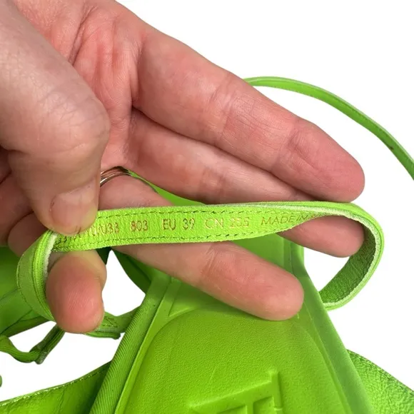 ZARA Neon Green Chunky Platform Strappy Sandals Heels US 8 EU 39 Block Pistachio