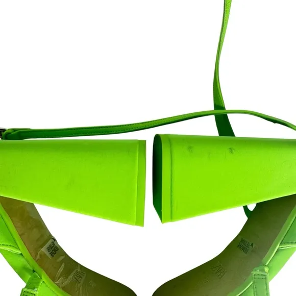 ZARA Neon Green Chunky Platform Strappy Sandals Heels US 8 EU 39 Block Pistachio