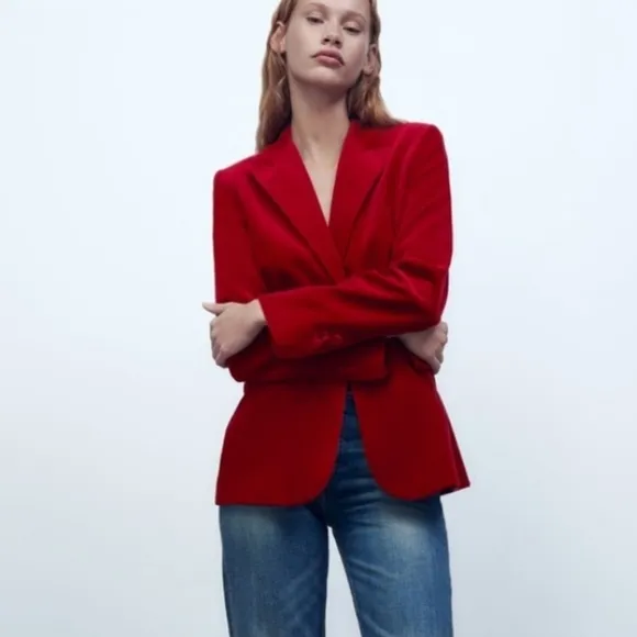 ZARA RED BUTTON VELVET BLAZER SIZE XS
