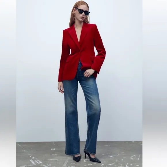 ZARA RED BUTTON VELVET BLAZER SIZE XS