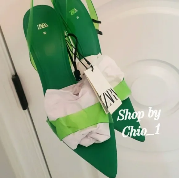 Zara VINYL SLIGBACK HEELED SANDALS green bloggers favorite
