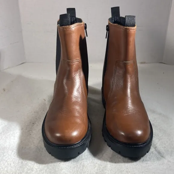 Zara Woman’s Brown Lug Sole Leather Ankle Boots