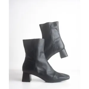 Zara Womens Ankle Boots Black Leather Heeled EU 40 US 9 Side zip 2128/010 NWT