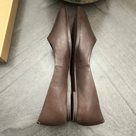 ZODIAC Women's Hill Pointed Toe Flats